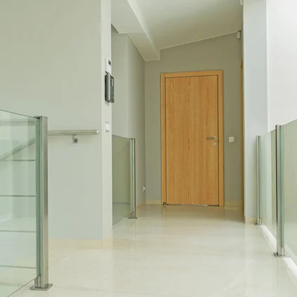 cendura_standard_wood_veneer_office_423x423 image shows wooden door